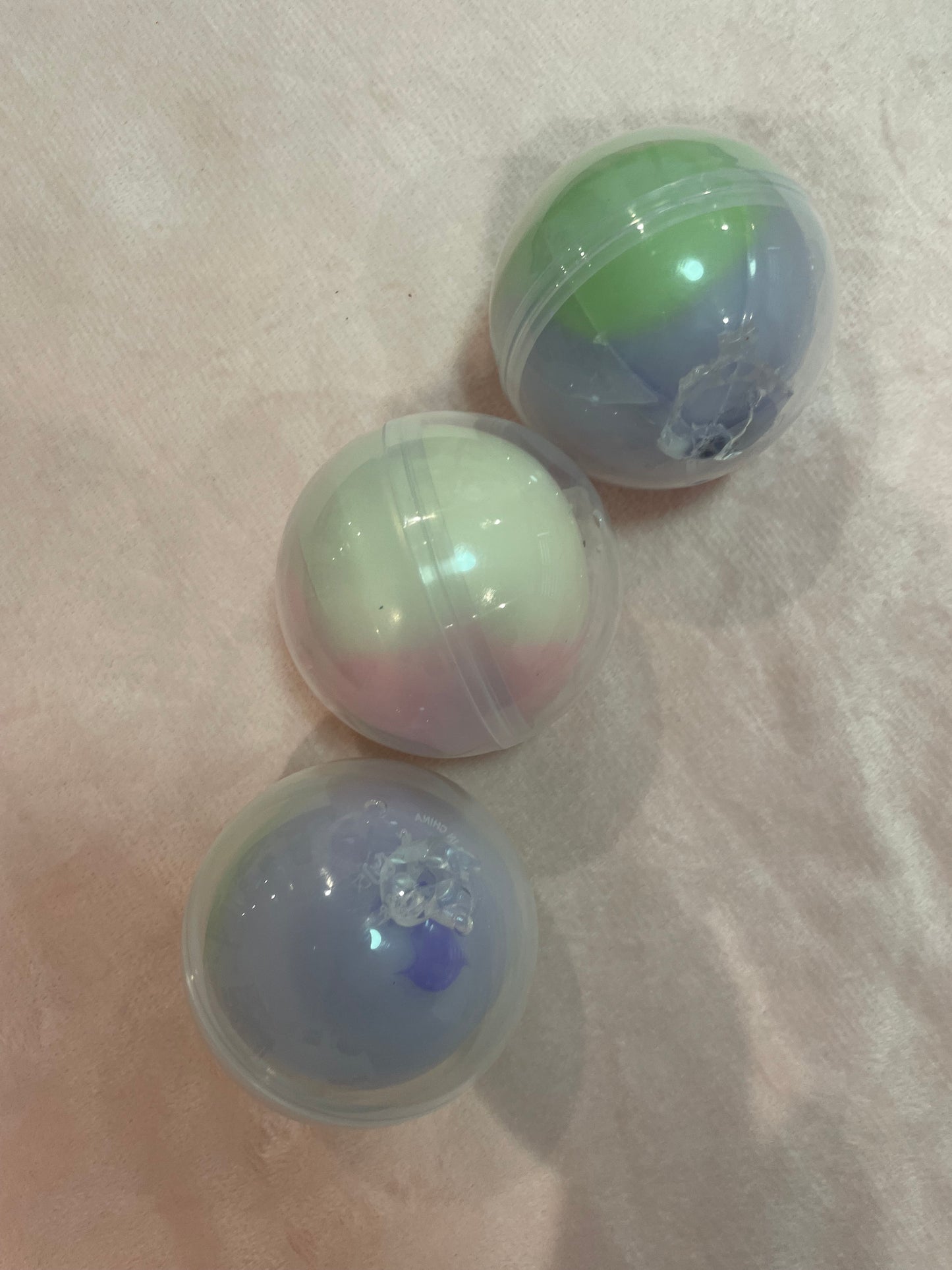 Cracking Crunchy Ball